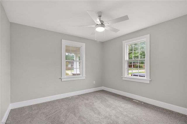 224 Hickory RD E, Chesapeake, VA 23322