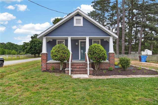 224 Hickory RD E, Chesapeake, VA 23322