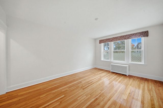 520 High St 13B, Medford, MA 02155