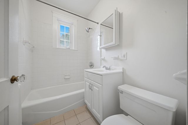 520 High St 13B, Medford, MA 02155