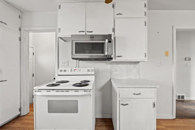 1901 74th PLACE, Kenosha, WI 53143