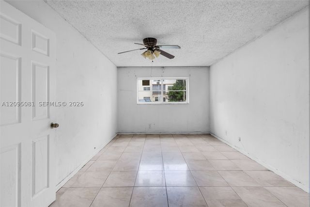 4047 NW 16th St 107, Lauderhill, FL 33313