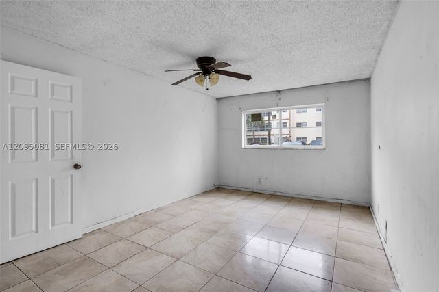 4047 NW 16th St 107, Lauderhill, FL 33313