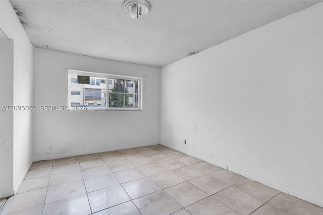 4047 NW 16th St 107, Lauderhill, FL 33313