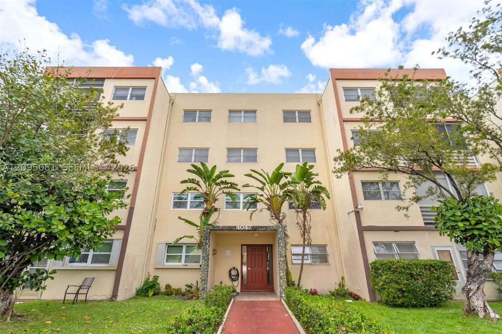 4047 NW 16th St 107, Lauderhill, FL 33313