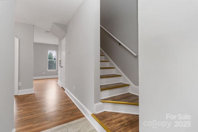 7308 Meadow Glen Drive, Mint Hill, NC 28227