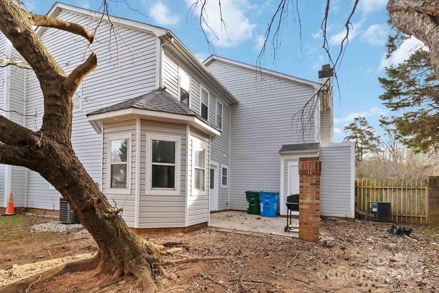 7308 Meadow Glen Drive, Mint Hill, NC 28227