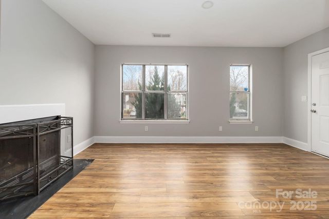 7308 Meadow Glen Drive, Mint Hill, NC 28227