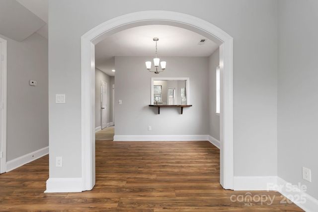 7308 Meadow Glen Drive, Mint Hill, NC 28227