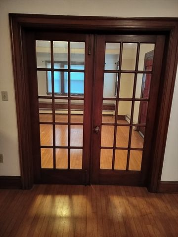 462 Lincoln St 1, Marlborough, MA 01752