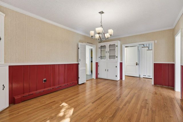 422 MECHANIC ST, Luray, VA 22835