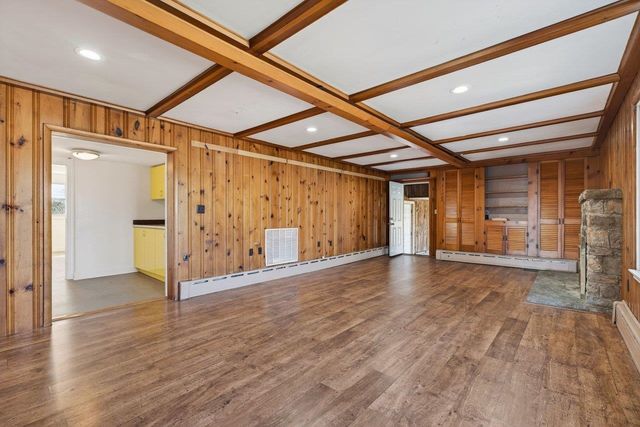 422 MECHANIC ST, Luray, VA 22835