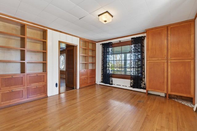 422 MECHANIC ST, Luray, VA 22835