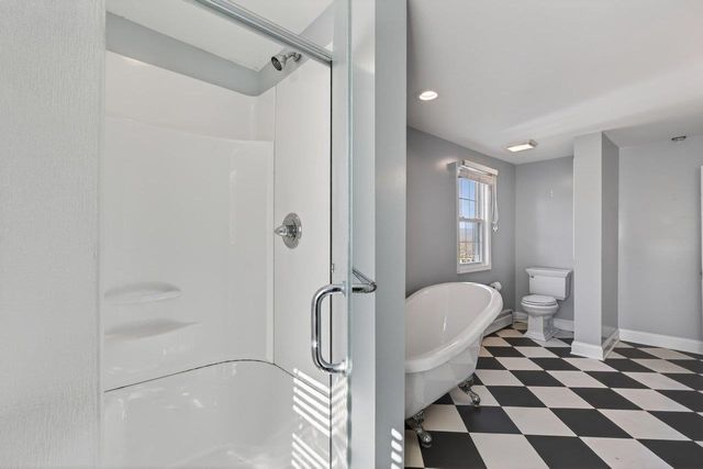 422 MECHANIC ST, Luray, VA 22835