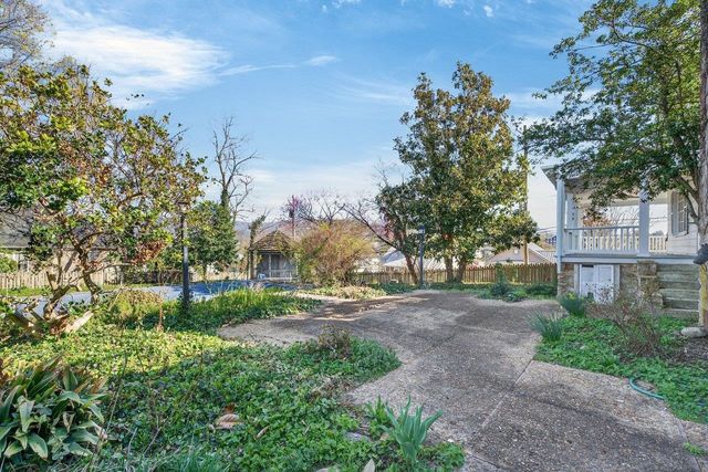 422 MECHANIC ST, Luray, VA 22835