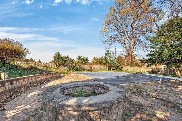 422 MECHANIC ST, Luray, VA 22835