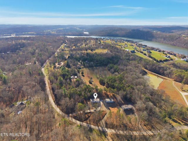 780 Little Dogwood Rd, Kingston, TN 37763