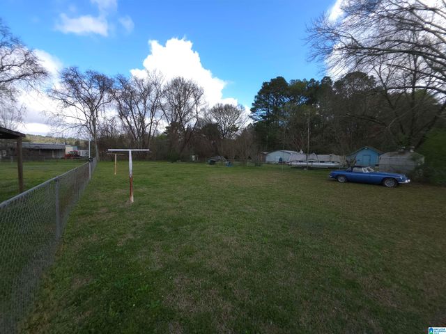 533 LEAHY CIRCLE, Talladega, AL 35160