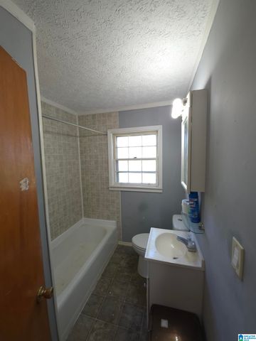 533 LEAHY CIRCLE, Talladega, AL 35160