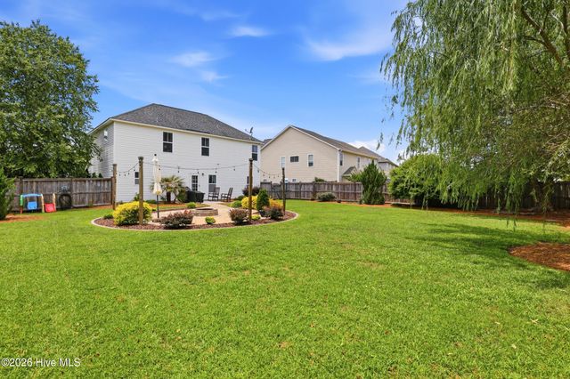 352 St Kitts Way, Winnabow, NC 28479
