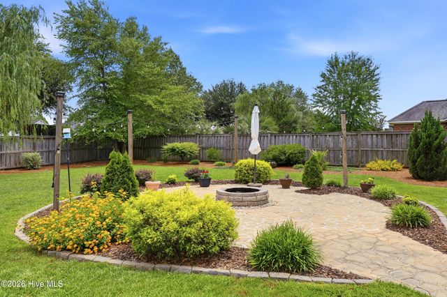 352 St Kitts Way, Winnabow, NC 28479