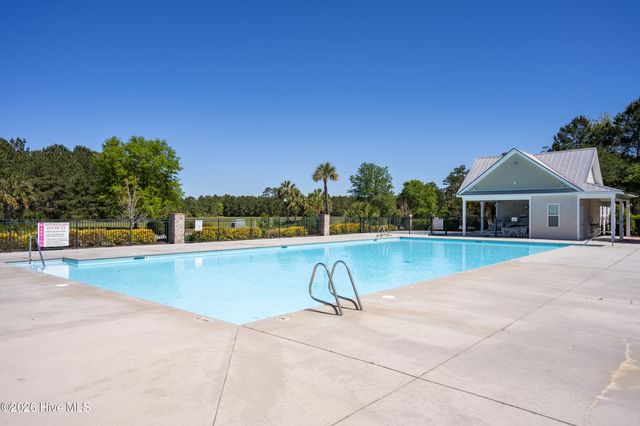 352 St Kitts Way, Winnabow, NC 28479