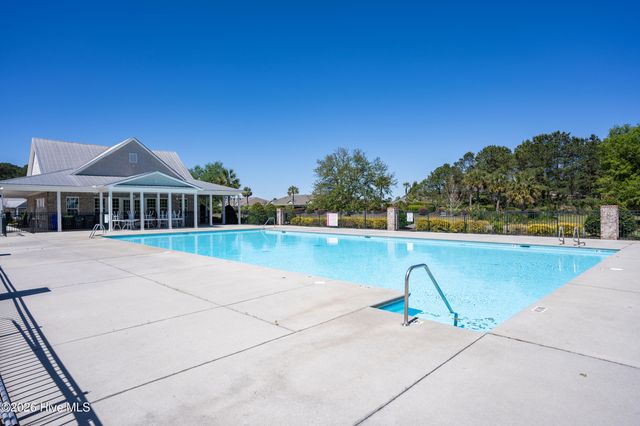 352 St Kitts Way, Winnabow, NC 28479