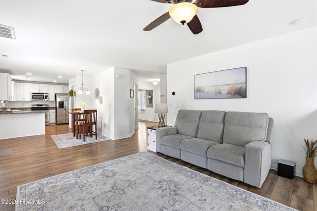 352 St Kitts Way, Winnabow, NC 28479