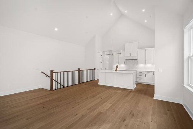 2060 Conductor Ln, Thompsons Station, TN 37179