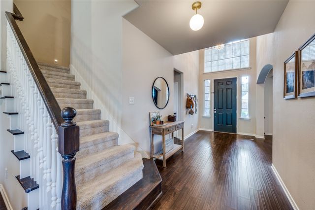 6328 High Cliff Drive, The Colony, TX 75056