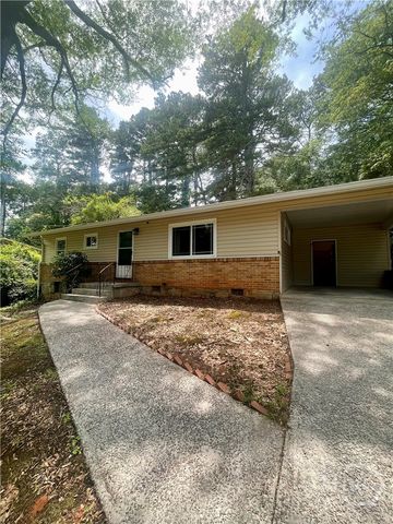 1537 Sagewood Circle, Stone Mountain, GA 30083