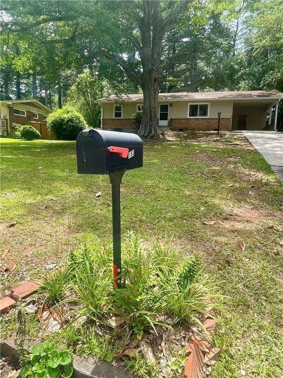 1537 Sagewood Circle, Stone Mountain, GA 30083