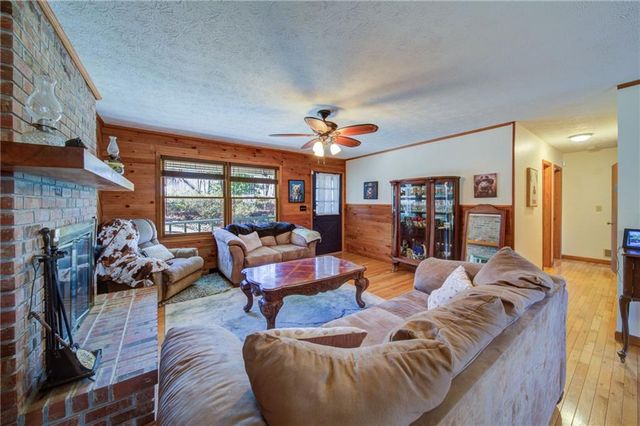 508 Windy Acres Road, Cleveland, GA 30528