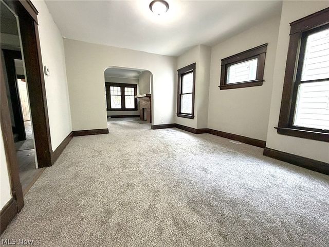 9609 Yale Avenue, Cleveland, OH 44108