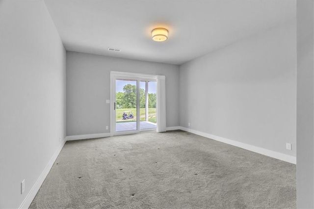 10237 N Bellefontaine Avenue, Kansas City, MO 64155