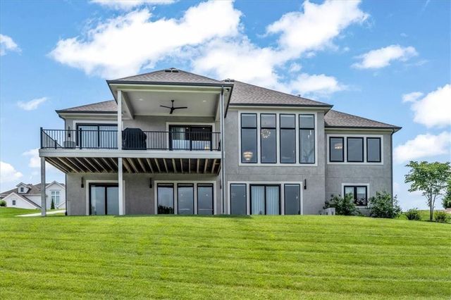 10237 N Bellefontaine Avenue, Kansas City, MO 64155