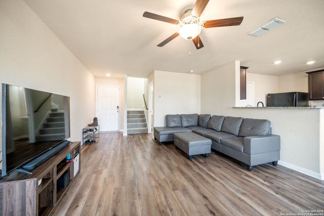 6516 Sabinal, San Antonio, TX 78252