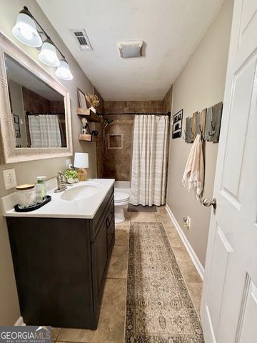 15 Taylor Street, Summerville, GA 30747