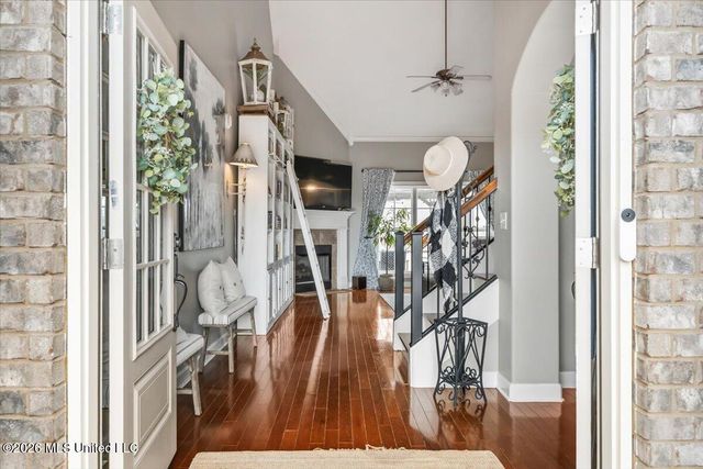 2910 Malabar Place, Southaven, MS 38672