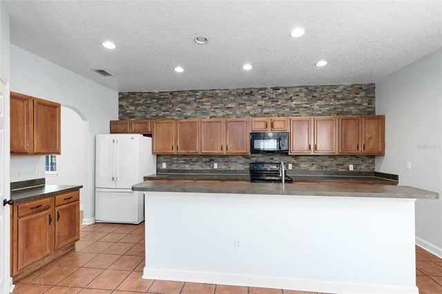 3813 GOLDENGLOW DRIVE, Orlando, FL 32828
