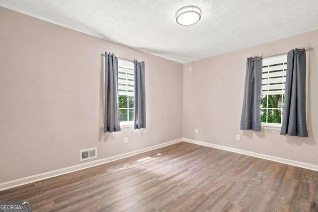 1013 Shady Lane NW, Kennesaw, GA 30152