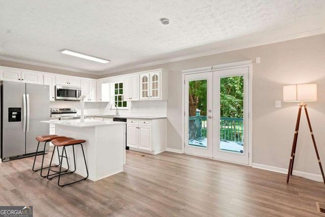 1013 Shady Lane NW, Kennesaw, GA 30152