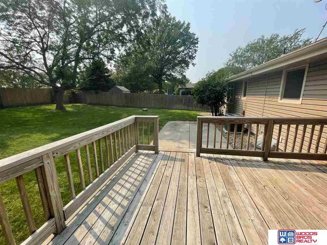 6001 Robin Road, Lincoln, NE 68516