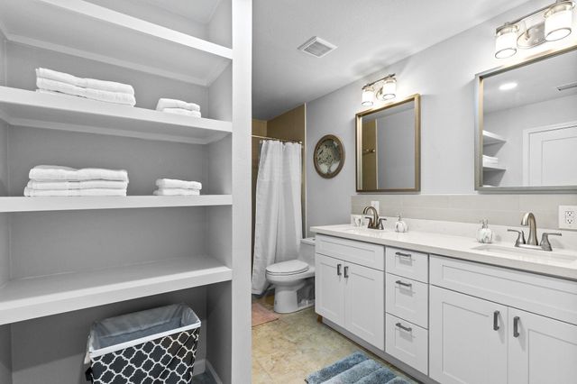 412 Waco Ave, League City, TX 77573