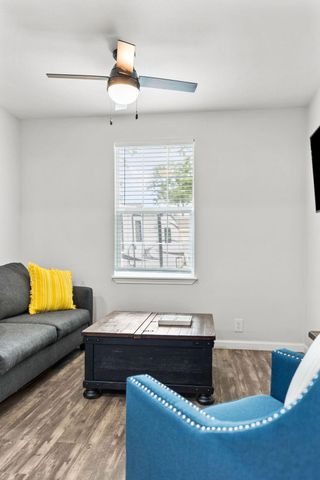 412 Waco Ave, League City, TX 77573