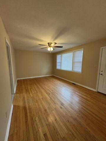 1400 S High St, Columbia, TN 38401