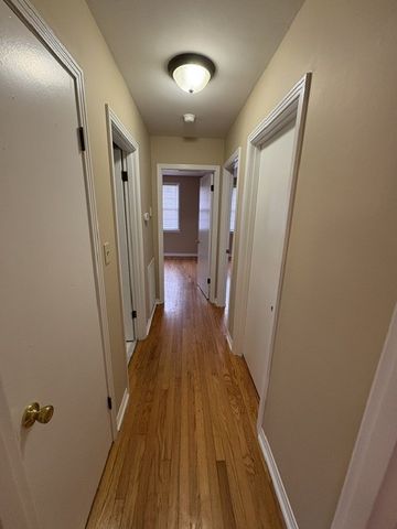 1400 S High St, Columbia, TN 38401