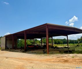 15701 Highway 72, Rogersville, AL 35652