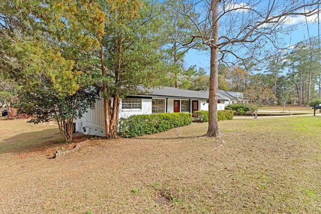 911 NE 1ST Street, Havana, FL 32333