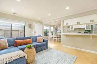 305 Silvio Ln, Novato, CA 94947